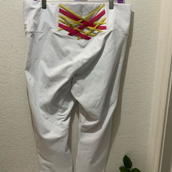 Fabletics Kessler ll High-Waisted Leggings Size 1X 16-18 Plush Pink Multi White - Picture 1 of 9